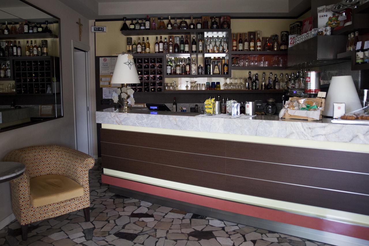 Hotel Trieste Pontelongo Екстер'єр фото